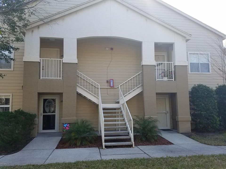 1st image of 21 Arbor Club Dr Unit 209