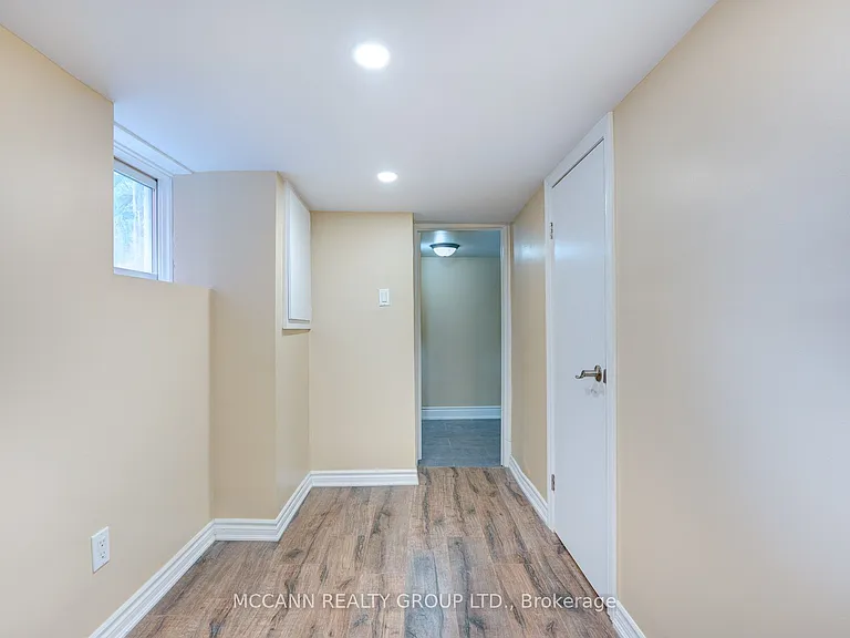 301 Robina Ave #BSMNT — Photo 8