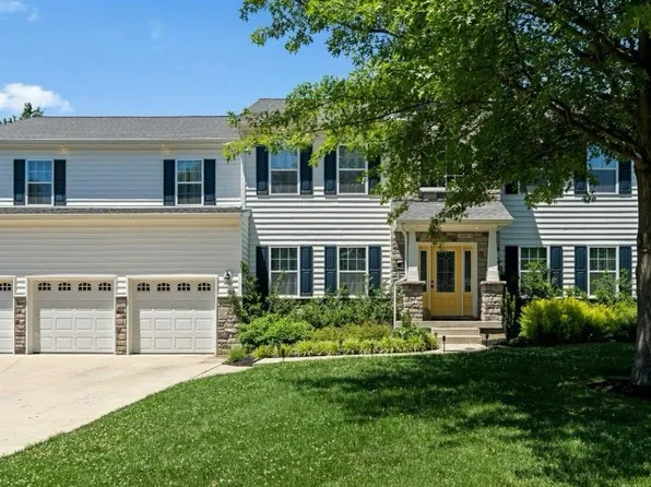 321 W Richardson Ave, Langhorne, PA 19047