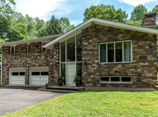 3323 Creamery Rd, New Hope, PA 18938