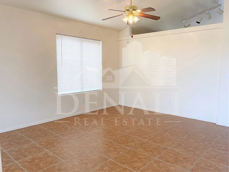 19636 N Coyote Lakes Pkwy — Photo 3