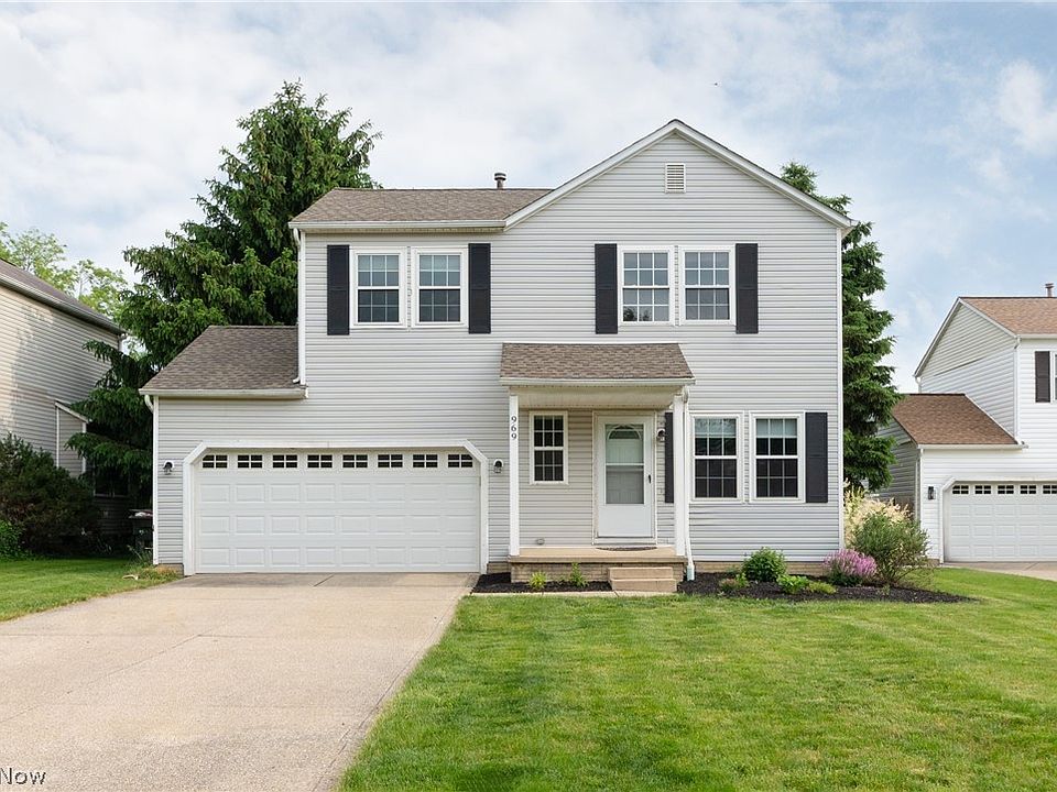 1st image of 969 Pine Tree Ct