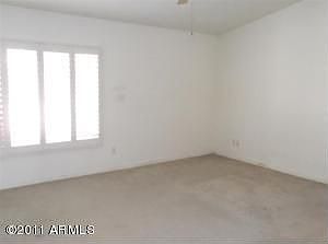 4th image of 410 W Cherrywood Dr