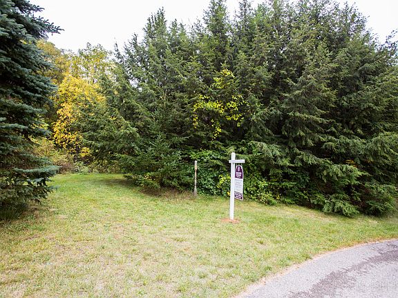 2nd image of 16795 Stoney Creek Ct