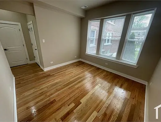 6341 S Elizabeth St — Photo 15