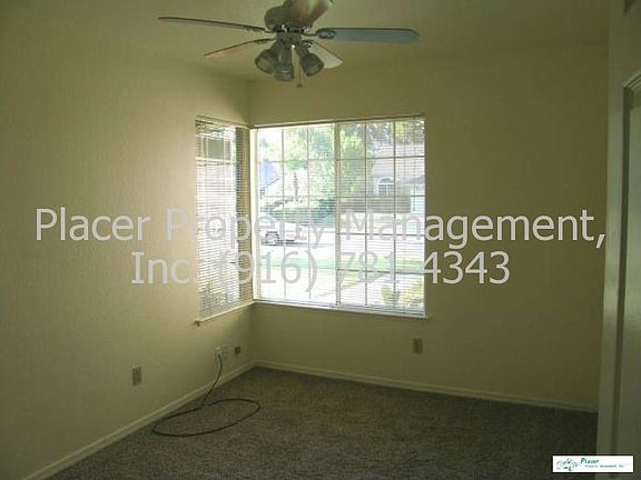 4th image of 1037 Haman Way
