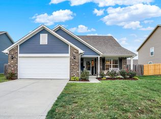 562 N Wyndstone Way, Fortville, IN 46040
