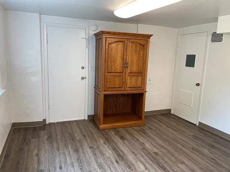 1505 Kellogg Ave — Photo 15