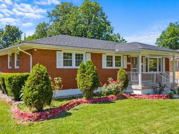 1412 Bryce Dr, Louisville, KY 40216