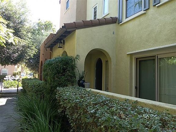 2nd image of 2577 Escala Cir