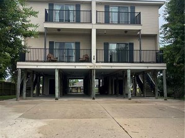 126 Lakeview Dr APT A