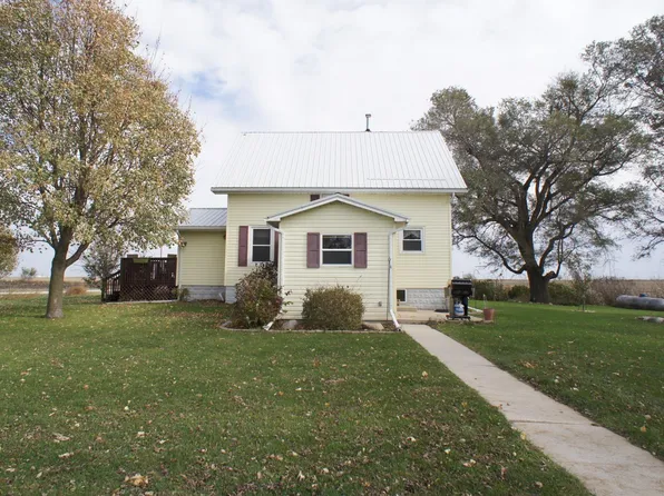 2430 320th St, Woolstock, IA 50599