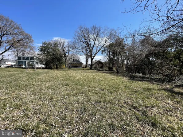 4814 Cherokee Ave, Alexandria, VA 22312