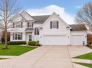 6559 Yorkshire Cir, Zionsville, IN 46077