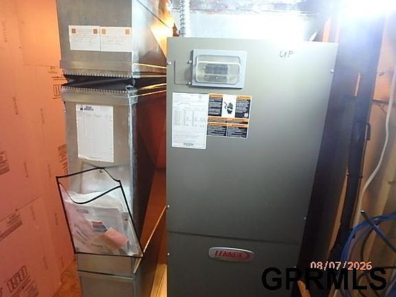 3rd image of 12500 S 82nd Pl