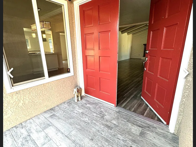 833 N Rector Way — Photo 17