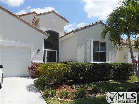 1st image of 9589 Verona Lakes Blvd