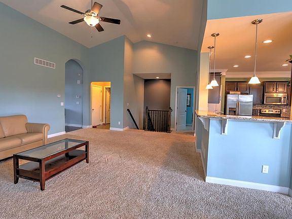 16604 Rockcrest pic 5