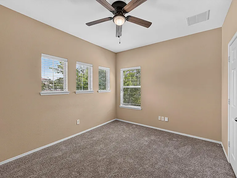 2510 Sedona St — Photo 24