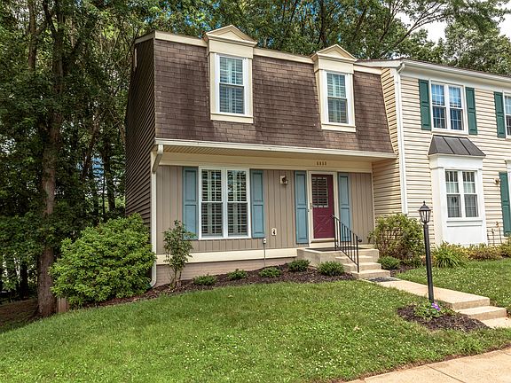 3rd image of 6056 Meyers Landing Ct