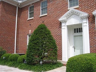 1st image of 2934 Four Pines Dr