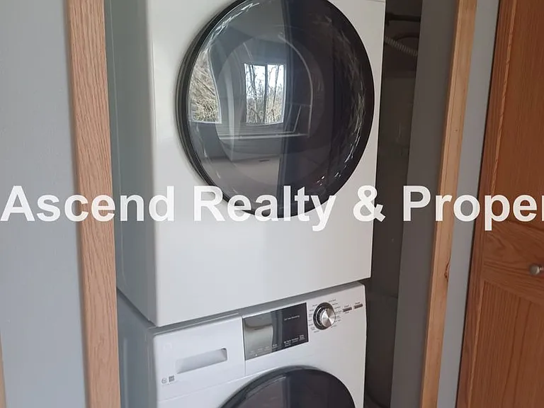830 SW Broadway Dr #8 — Photo 18