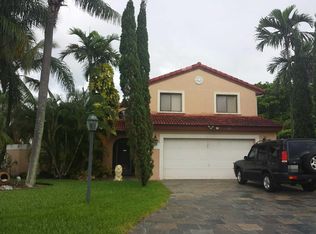 15675 Chillingsworth Ct, Davie, FL 33331