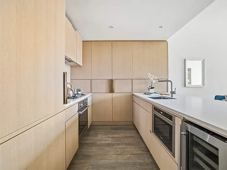 10 Nevins St #9A — Photo 11