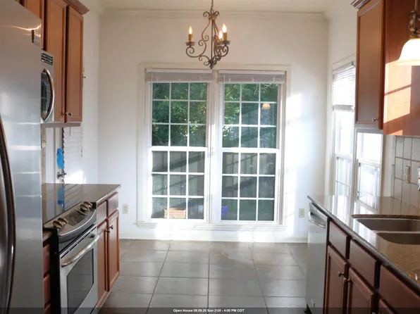 7854 Jefferson Place Blvd #11B, Baton Rouge, LA 70809