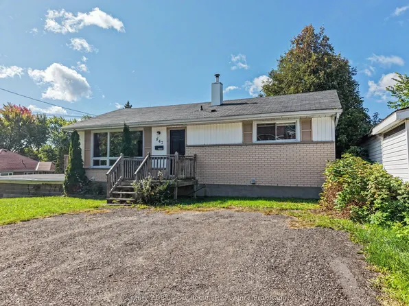 847 Jane St, North Bay, ON P1B 3H6