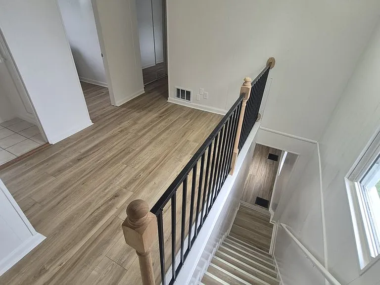 143 Kenton St — Photo 8
