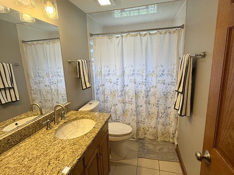 17537 70th Ct — Photo 9