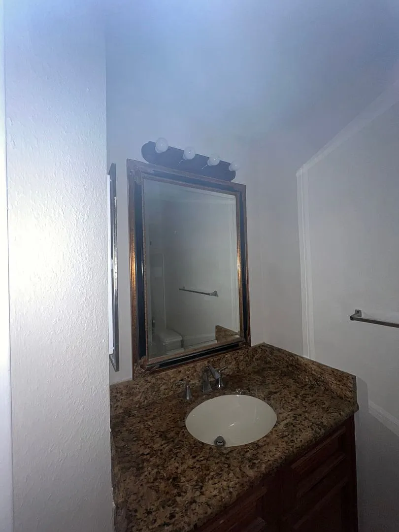 2 bedroom 2 bath for rent lease 3016 Parkway Blvd. Unit 209, Kissimmee, FL 34747 — Photo 3