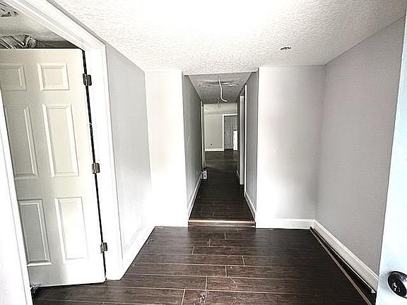 5th image of 10597 Florence Ave