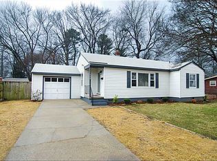 704 Berkshire Ter, Hampton, VA 23666