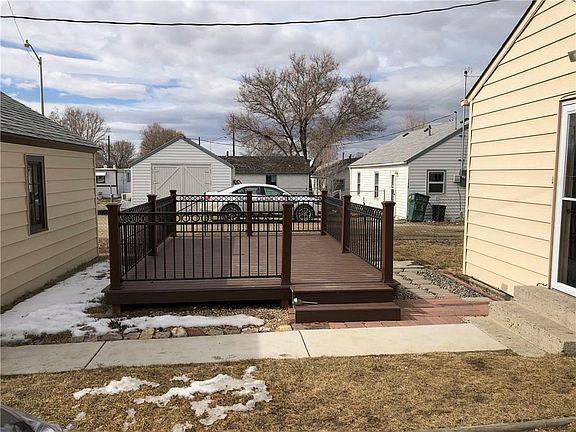 3rd image of 4008 Melody Ln