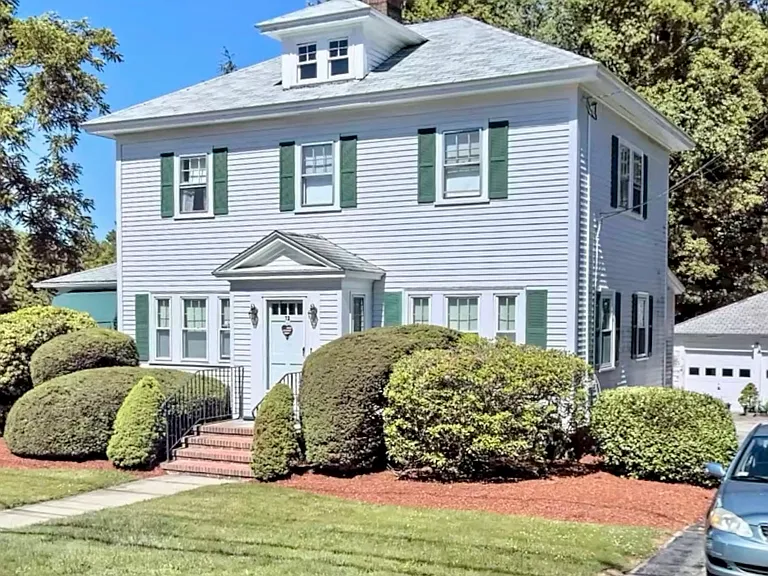 72 Elm St — Photo 3