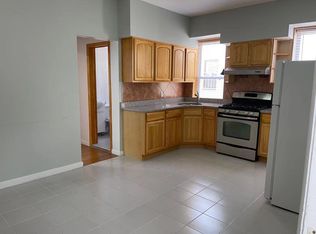 1058 64th St #2, Brooklyn, NY 11219