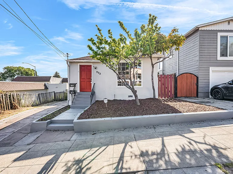 934 Pierce St — Photo 4