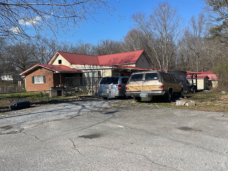 206 1st St, Etowah, TN 37331 Zillow