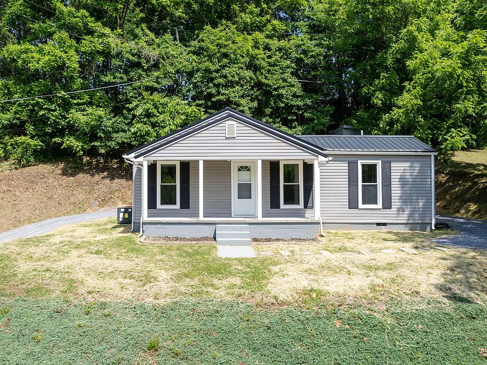 1st image of 24268 Hampshire Dr
