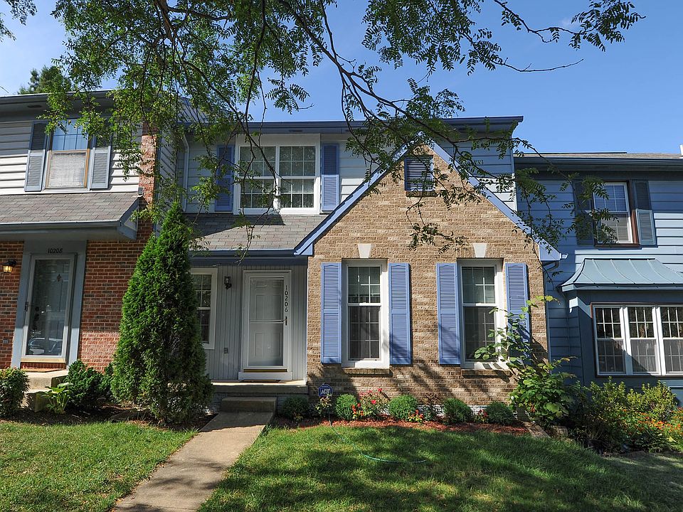 1st image of 10206 Scarborough Commons Ct