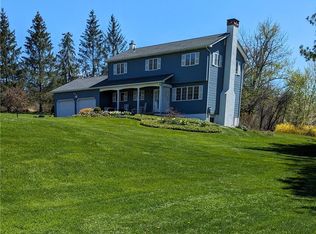 4 Kim Ln, Poughkeepsie, NY 12601