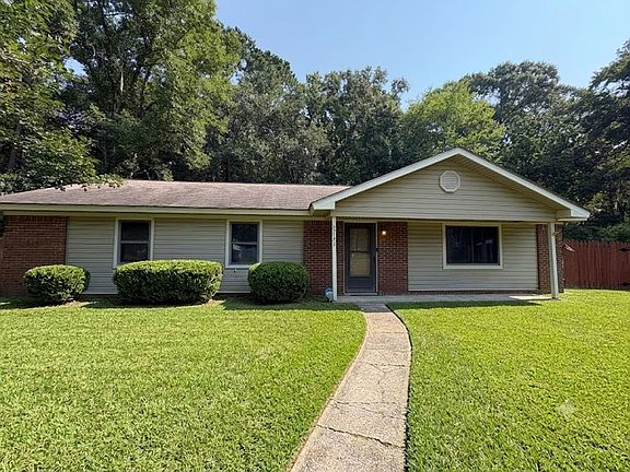 2nd image of 720 Thornwood Way