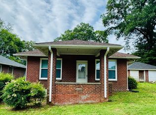 129 Kendrick Ct, Mount Holly, NC 28120