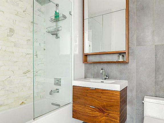 5th image of 226 Clifton Pl APT 3F
