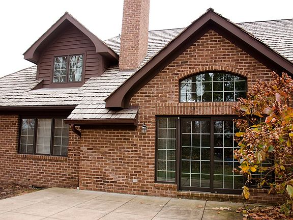 Cedar shake roof shingles