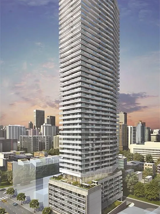 2221 Yonge St #2404