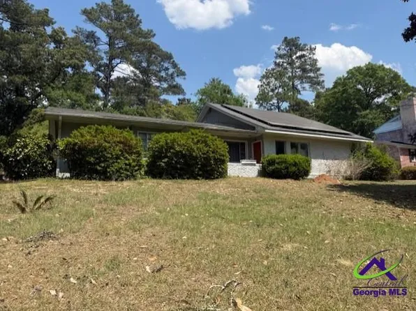 1237 Nottingham Dr, Macon, GA 31211