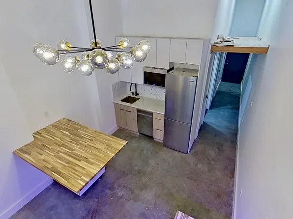 27 Montrose Avenue image 30 of 30